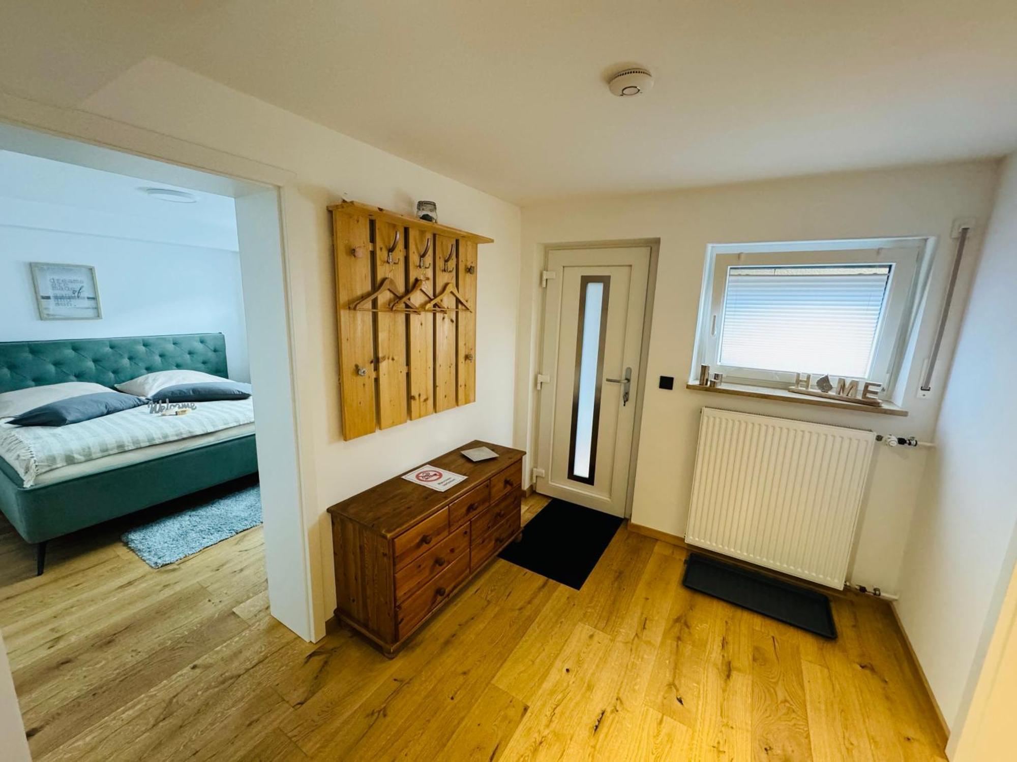 Ferien- Und Business Apartment Cadolzburg Extérieur photo